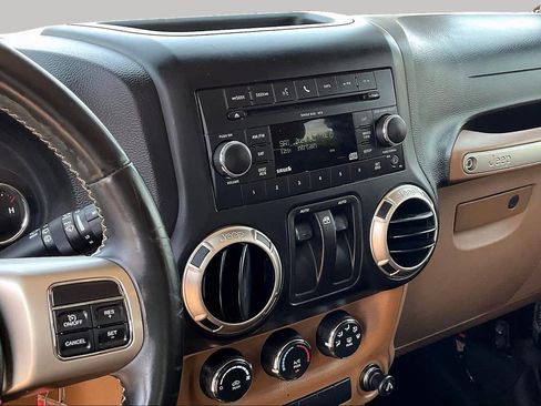 Used 2011 Jeep Wrangler Sport AWD/4WD image 5