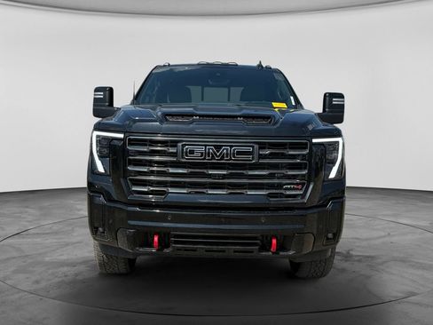 Used 2026 GMC Sierra 2500 AT4 w/ AT4 Premium Plus Package AWD/4WD image 4