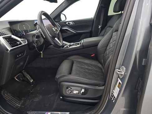 Used 2026 BMW X6 xDrive40i AWD/4WD image 9