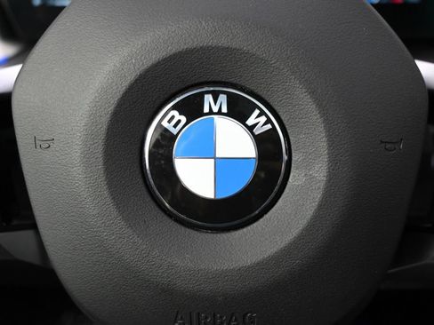 Used 2025 BMW X1 xDrive28i AWD/4WD image 35