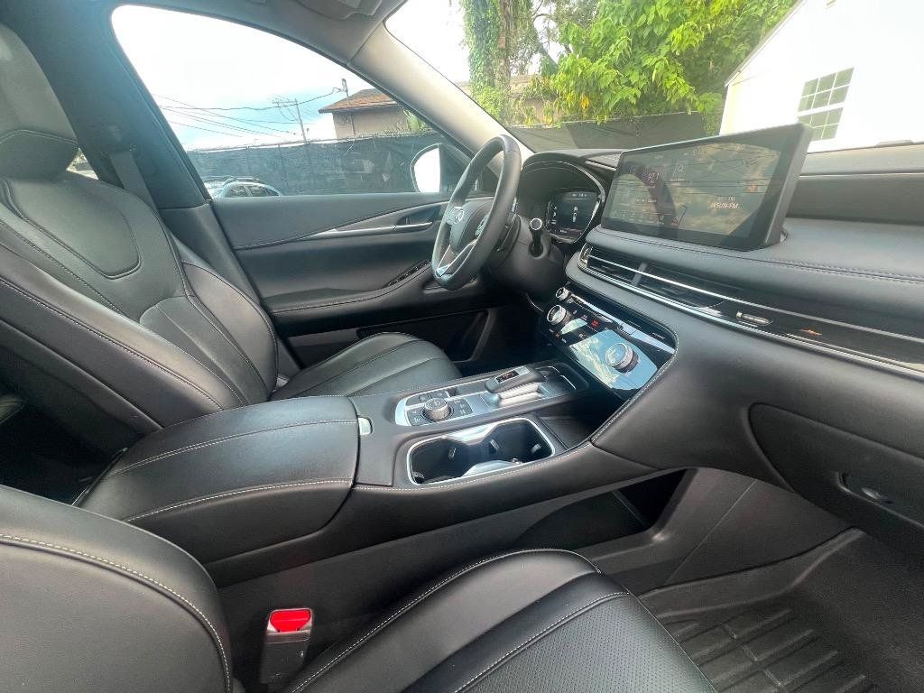 Used 2024 INFINITI QX60 Luxe FWD image 17
