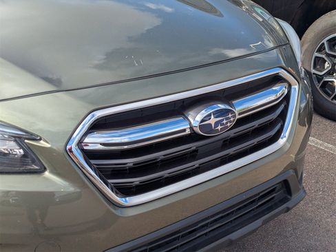 Used 2019 Subaru Outback 2.5i Touring image 4