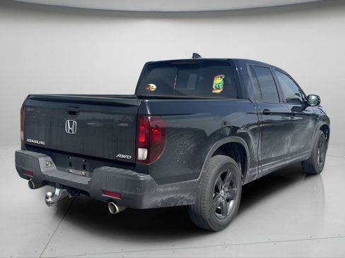 Used 2021 Honda Ridgeline Black Edition image 11