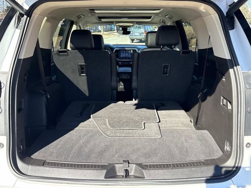 Certified 2020 GMC Acadia Denali w/ Denali Ultimate Package image 32