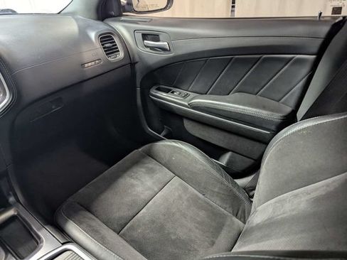 Used 2021 Dodge Charger Scat Pack RWD image 8