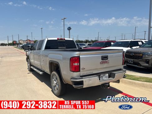 Used 2019 GMC Sierra 3500 Denali w/ Duramax Plus Package AWD/4WD image 9