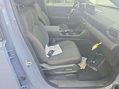 New 2026 Honda Pilot Sport image 10