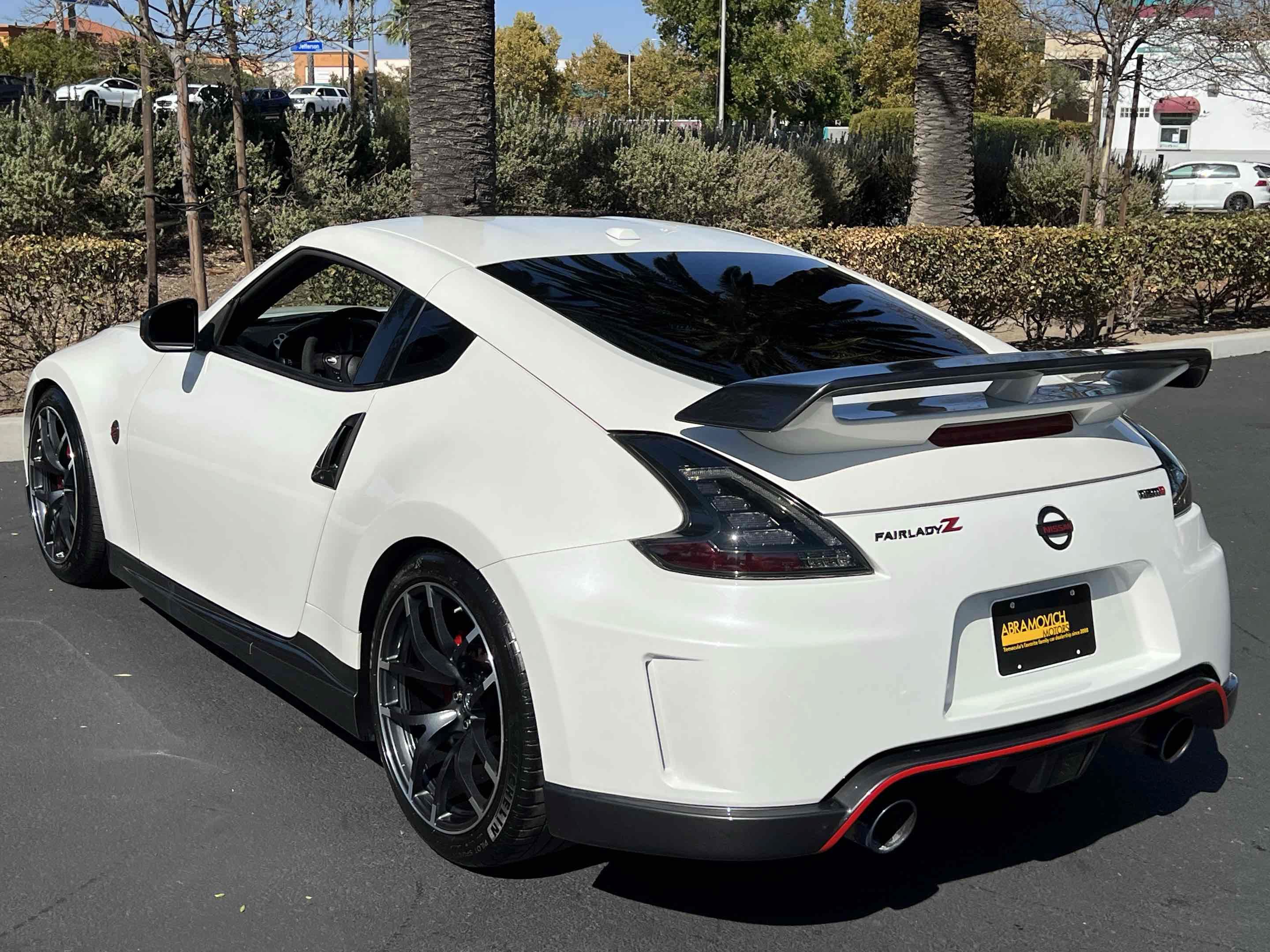 Used 2014 Nissan 370Z NISMO w/ Bose Package RWD image 37