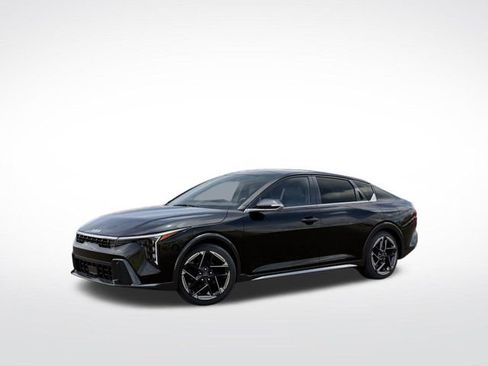 New 2026 Kia K4 GT-Line FWD image 3