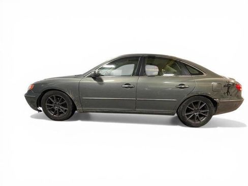 Used 2007 Hyundai Azera Limited image 2