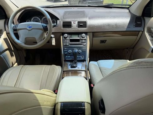 Used 2012 Volvo XC90 3.2 FWD image 2