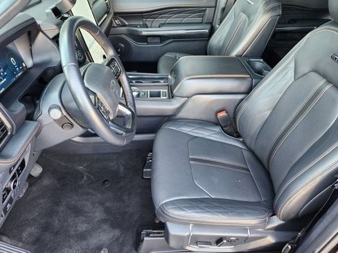 Used 2024 Ford Expedition Max Platinum image 12