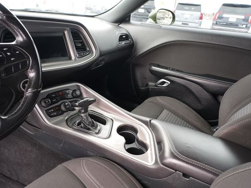 Used 2020 Dodge Challenger SXT w/ Blacktop Package image 18