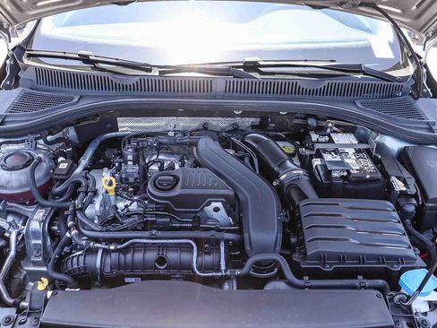 Certified 2024 Volkswagen Jetta SE FWD image 27