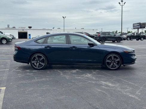 Certified 2026 Honda Accord SE image 3