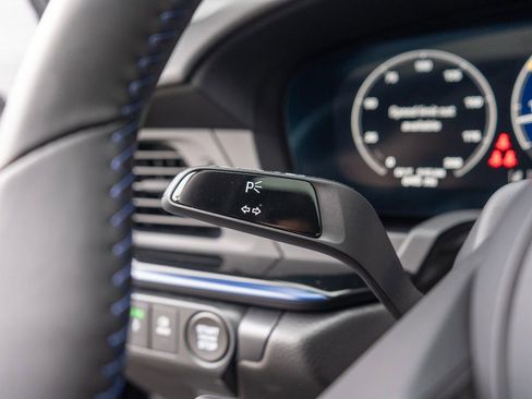 Used 2026 Porsche 911 Carrera T image 19