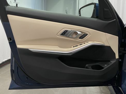 Certified 2023 BMW 330i xDrive Sedan w/ Driving Assistance Package image 12