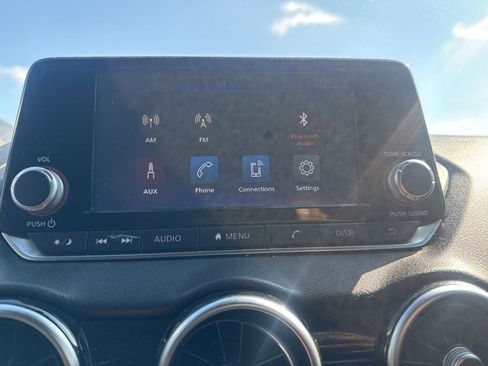 Used 2020 Nissan Sentra S image 41