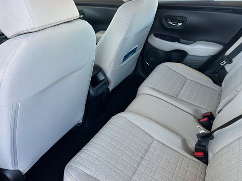 Used 2025 Honda HR-V LX image 13