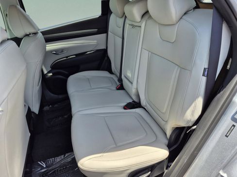 New 2026 Hyundai Tucson SEL FWD image 17