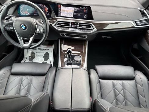 Used 2023 BMW X5 xDrive40i image 11