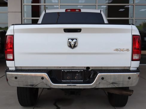 Used 2017 RAM 2500 Tradesman w/ Chrome Appearance Group AWD/4WD image 7