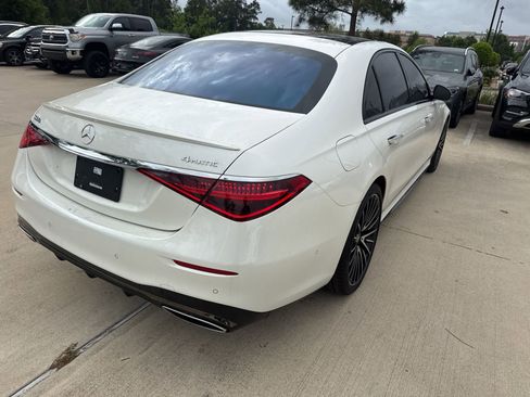 Certified 2023 Mercedes-Benz S 580 4MATIC Sedan w/ AMG Line image 5