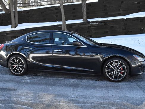 Used 2019 Maserati Ghibli S Q4 image 10