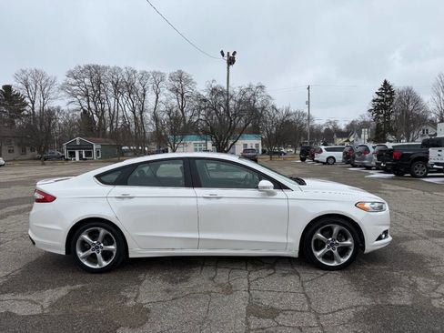 Used 2013 Ford Fusion SE image 7