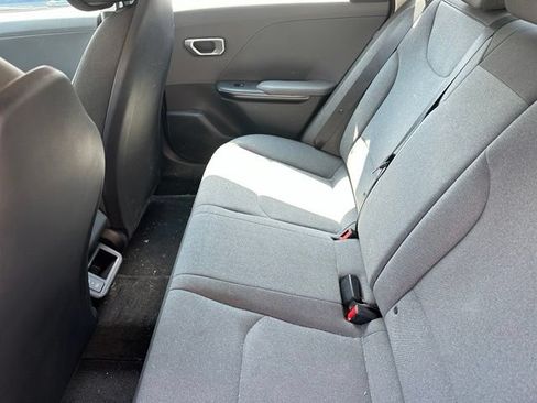 Used 2025 Kia K4 FWD image 11