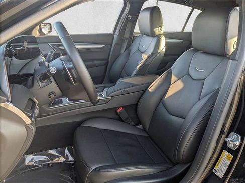 Used 2025 Cadillac CT5 Premium Luxury image 17