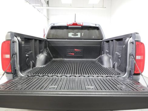 Certified 2021 Chevrolet Colorado LT w/ LT Convenience Package AWD/4WD image 21
