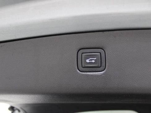 Used 2023 Chevrolet Blazer RS w/ Driver Confidence II Package AWD/4WD image 16