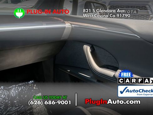 Used 2024 Tesla Model X image 19