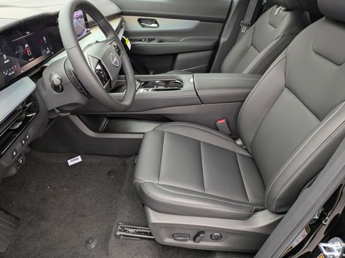 Certified 2025 Nissan Murano SL image 16