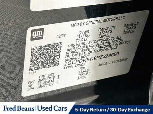 Used 2023 Chevrolet Silverado 1500 LT AWD/4WD image 38