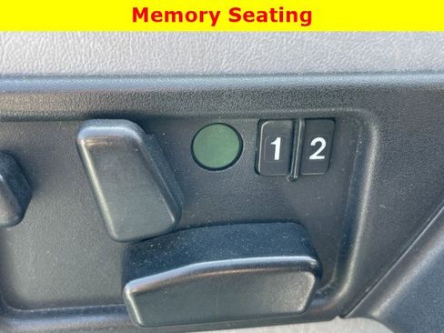 Used 1994 Mercedes-Benz E 320 Convertible image 16