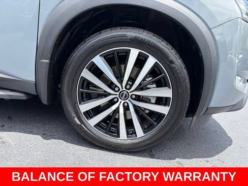 Used 2024 Nissan Pathfinder Platinum FWD image 8