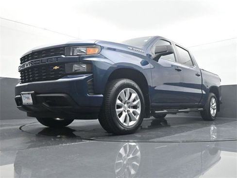 Used 2019 Chevrolet Silverado 1500 Custom w/ Custom Convenience Package image 8