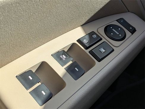 Used 2020 Hyundai Elantra Value Edition image 19
