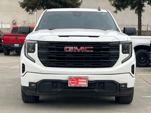 Used 2023 GMC Sierra 1500 Elevation image 11
