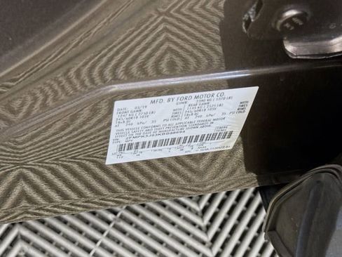 Certified 2019 Ford Edge SEL w/ Equipment Group 201A FWD image 32