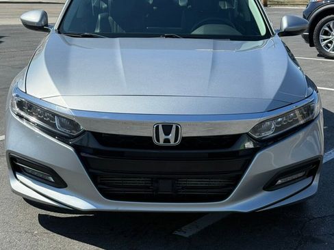 Used 2018 Honda Accord EX-L image 5