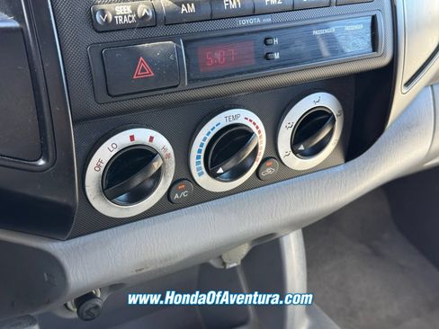 Used 2007 Toyota Tacoma 2WD Regular Cab w/ Enhancement Pkg image 18