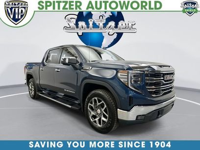 Used 2022 GMC Sierra 1500 SLT w/ SLT Premium Package