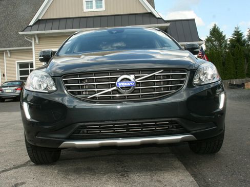 Used 2015 Volvo XC60 T6 w/ Protection Package AWD/4WD image 8