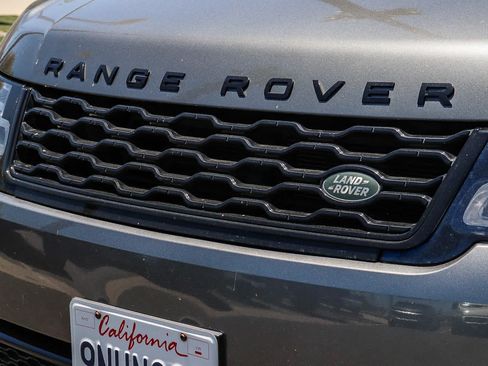 Used 2019 Land Rover Range Rover Sport HSE Dynamic AWD/4WD image 3