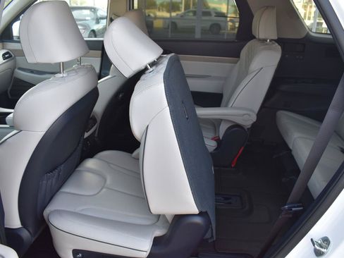 Used 2021 Hyundai Palisade Limited FWD image 52
