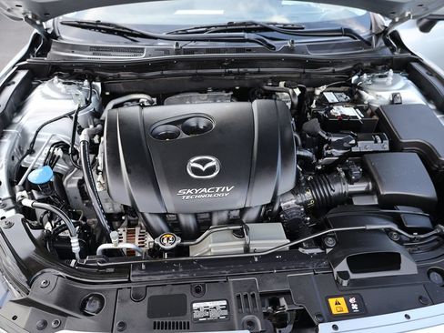 Used 2018 MAZDA MAZDA3 Grand Touring FWD image 28