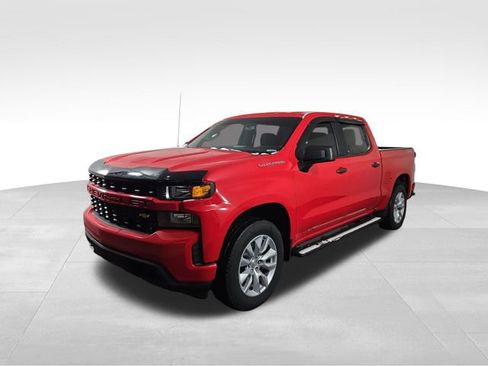 Used 2019 Chevrolet Silverado 1500 Custom w/ Custom Convenience Package image 2